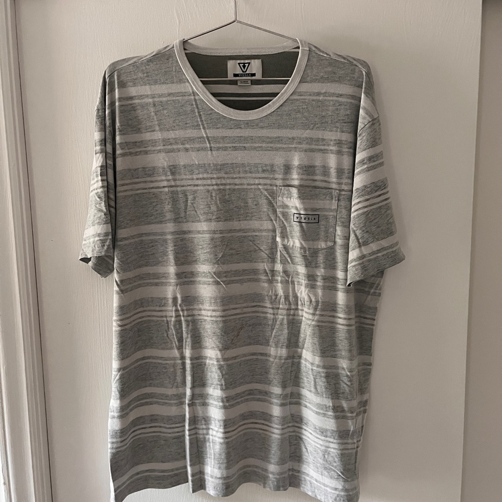 XL black/white stripe pocket tee. Vissla
